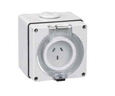 3 Flat Pin 10A Socket Outlet 250V [165 M66SCA310]