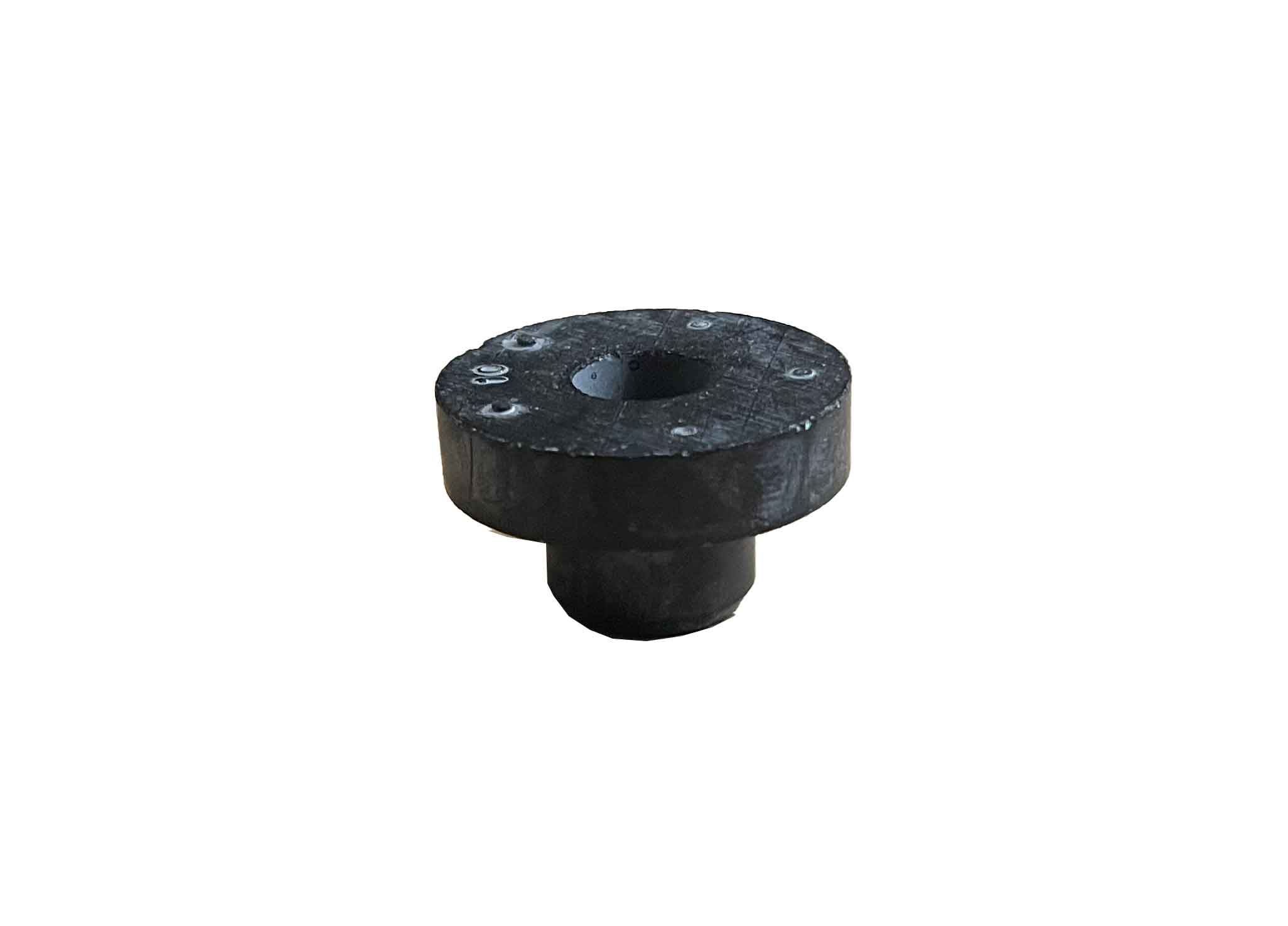 FUEL TANK BUSHING 1/4 (D1) [HYD DFF04]